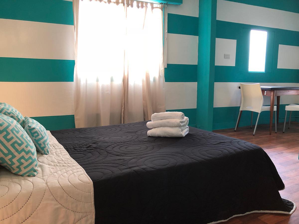 Defensa 821 Bed And Breakfast Buenos Aires Exterior foto